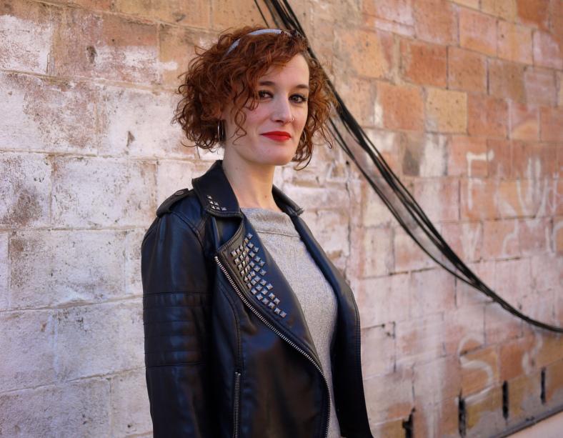 Vestido de fiesta y tocado18