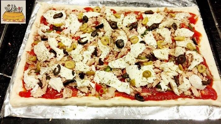 Pizza de cogotes de atún y anchoas (3)