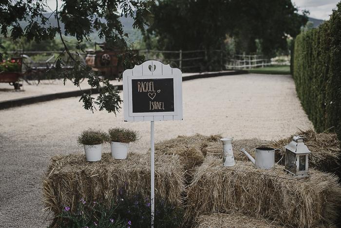 Boda de Israel y Raquel al aire libre en madrid