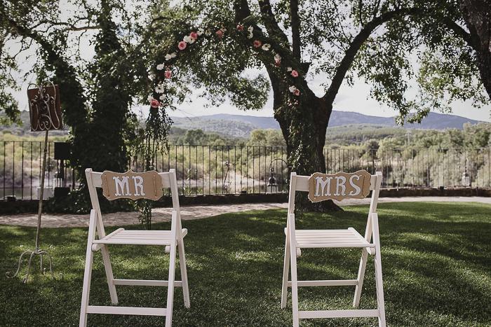 Boda de Israel y Raquel al aire libre en madrid