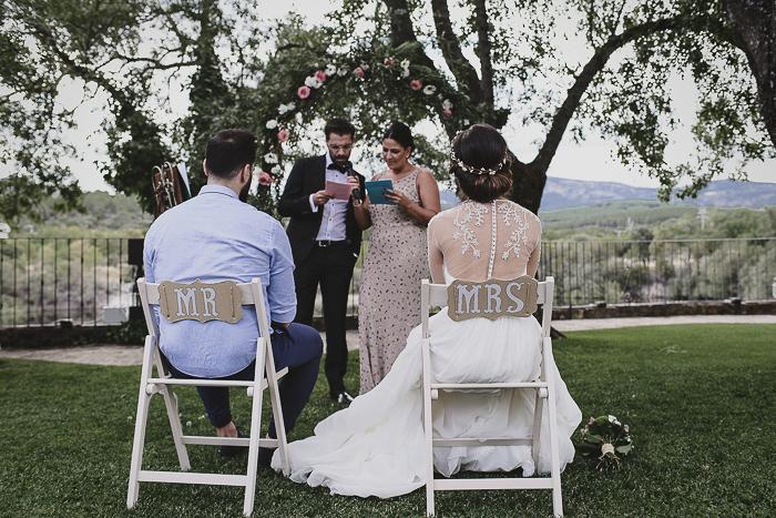 Boda de Israel y Raquel al aire libre en madrid
