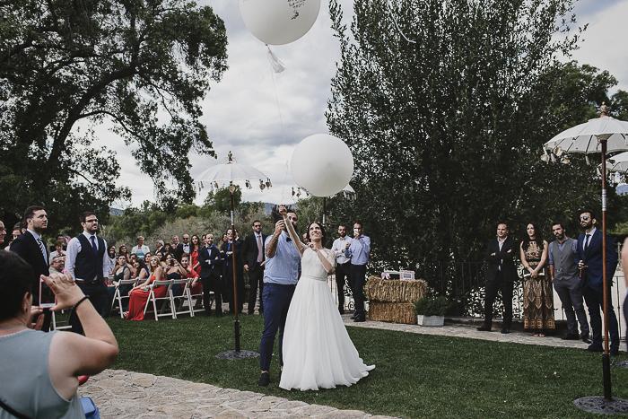 Boda de Israel y Raquel al aire libre en madrid