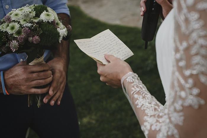 Boda de Israel y Raquel al aire libre en madrid