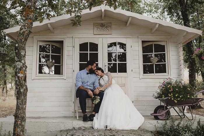 Boda de Israel y Raquel al aire libre en madrid