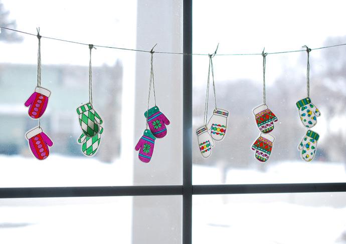 Detalle de la guirnalda de manoplas terminada