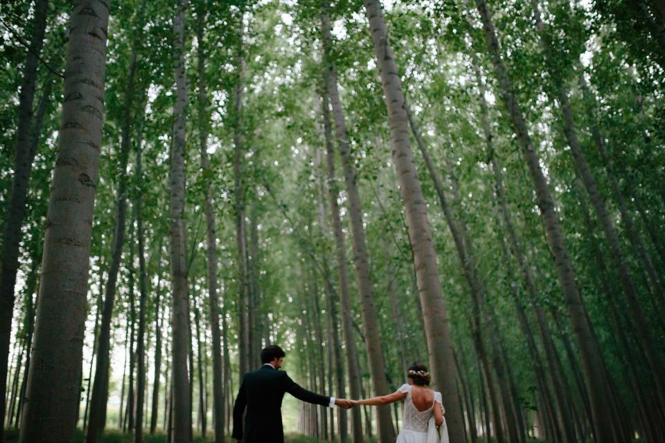 Una boda al aire libre en All Lovely Party - Fotografías Volvoreta Bodas