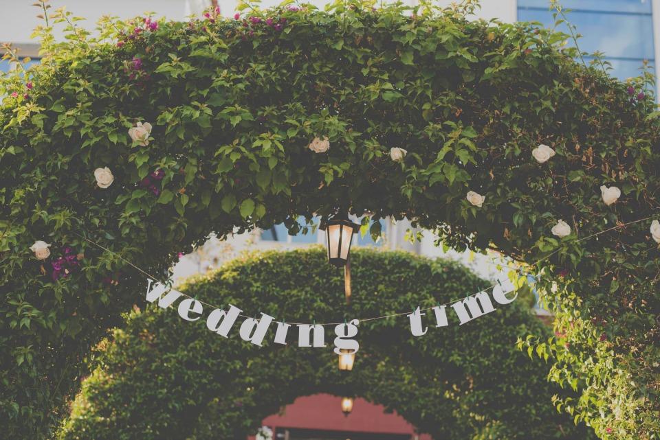 Wonderland wedding en All Lovely Party