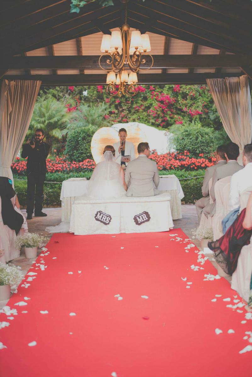 Wonderland wedding en All Lovely Party