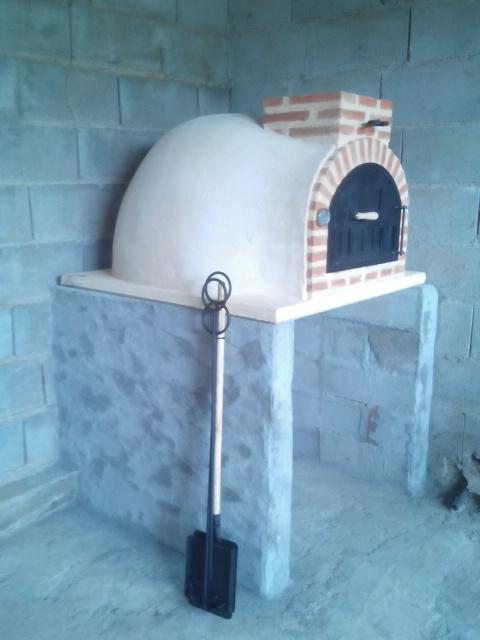 horno de leña de 90 cm en Bascuas Pontevedra