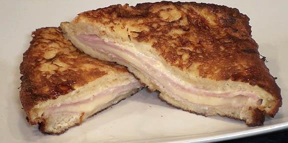 Sandwich Monte Cristo salado39