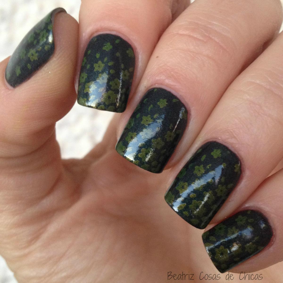 Manicura en Verde de Essence, Yesensy y Curali.1