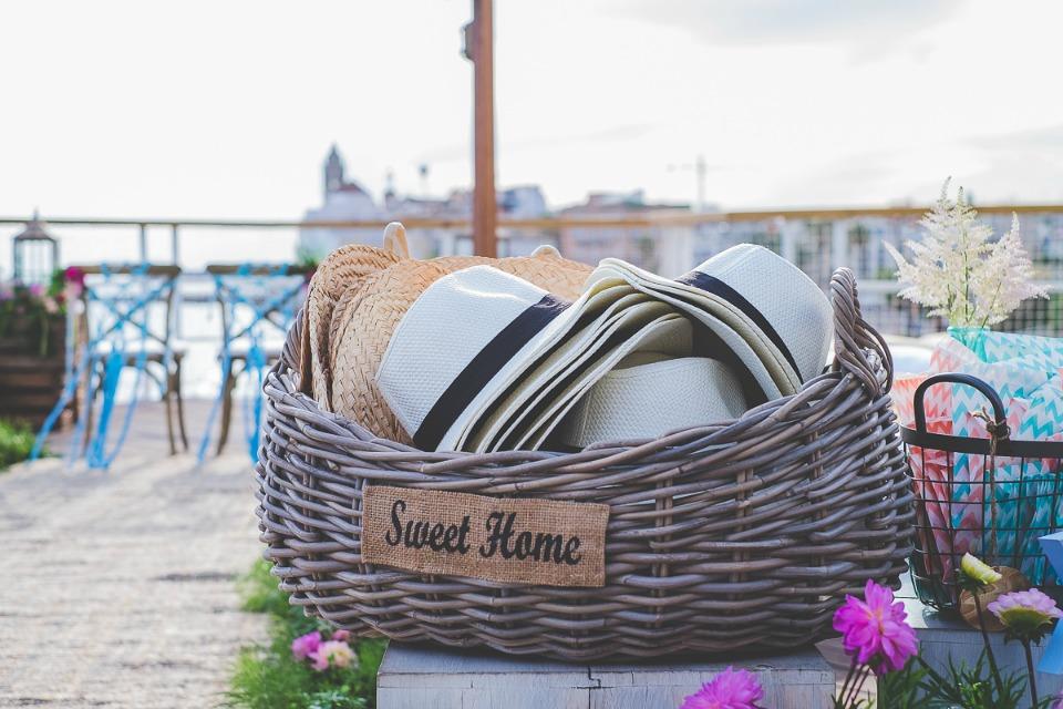 Una boda veraniega en colores azules, rosa y melocotón en All Lovely Party