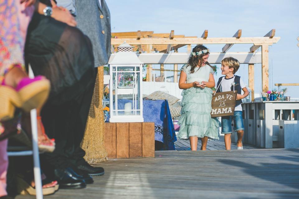 Una boda veraniega en colores azules, rosa y melocotón en All Lovely Party