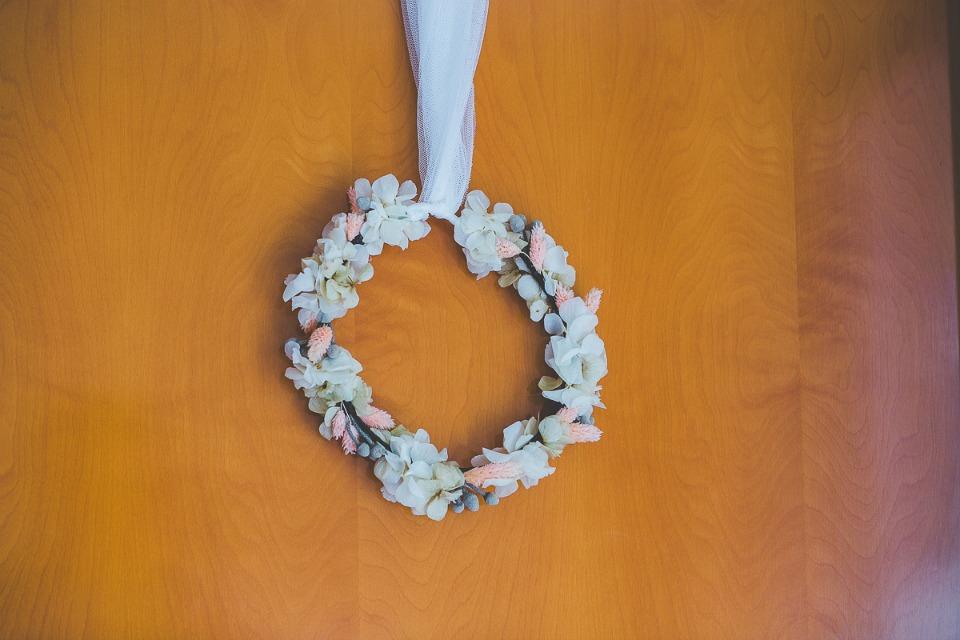 Una boda veraniega en colores azules, rosa y melocotón en All Lovely Party