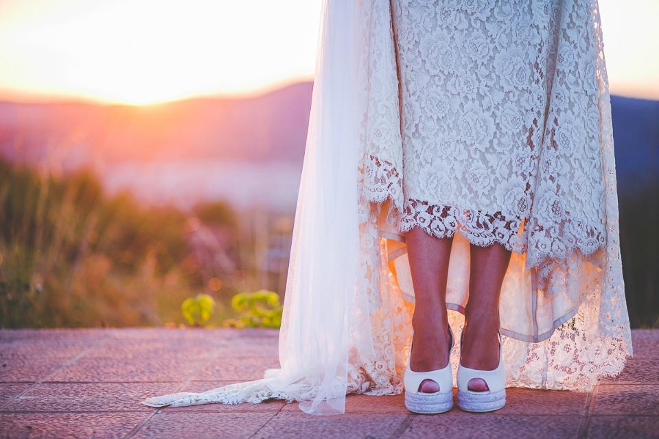 Una boda veraniega en colores azules, rosa y melocotón en All Lovely Party