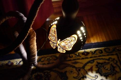 Artesanía con calabazas lámparas originales llenas de misterio 10