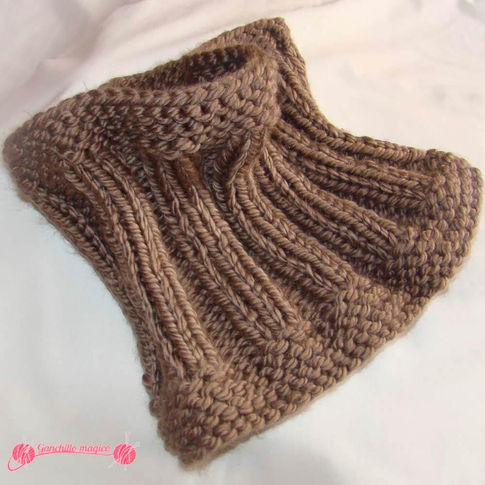 Cuellos fáciles en punto Caramelo