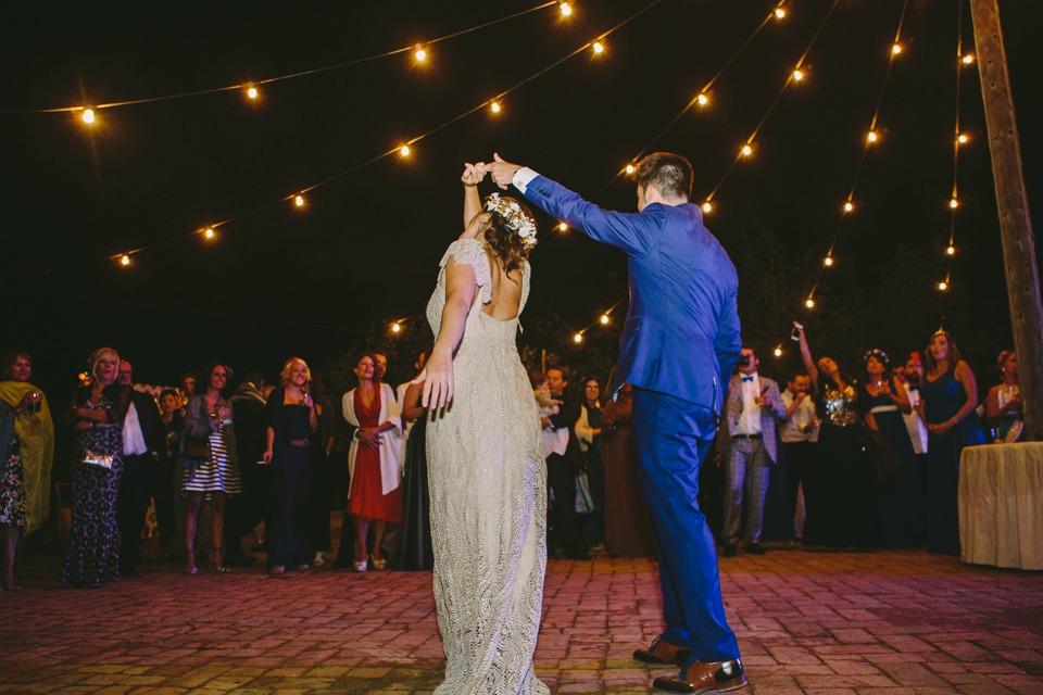 Una boda de mar y montaña en All Lovely Party