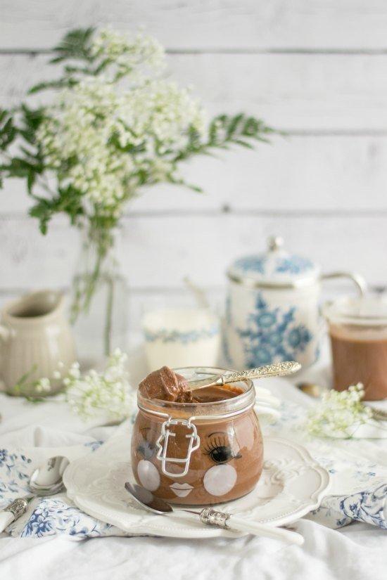Crema de chocolate y avellanas casera
