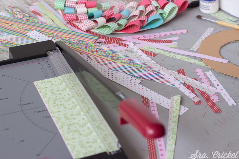 como hacer corona con tiras de papel