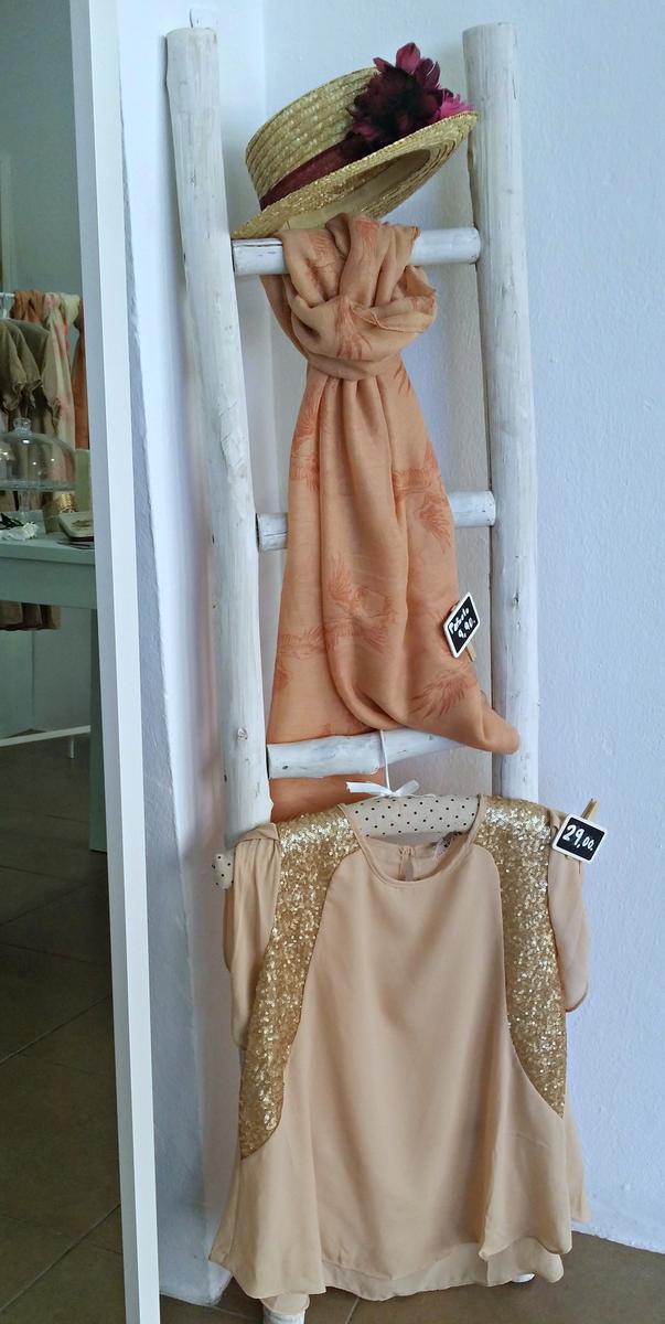 Escalera deco blanca