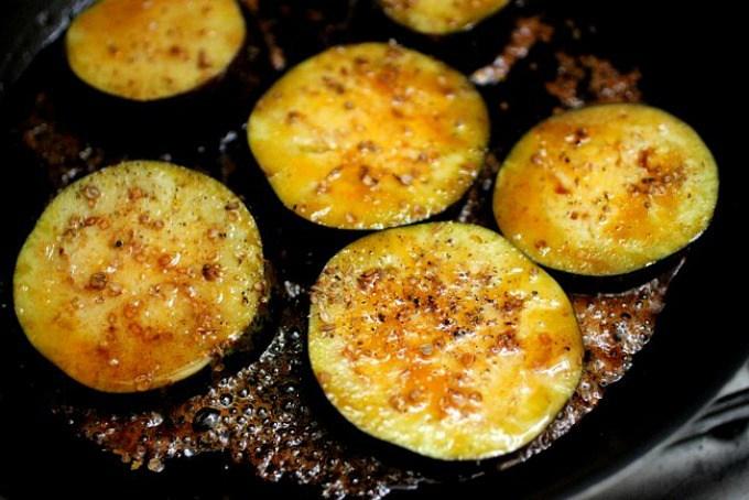 Berenjenas especiadas con miel