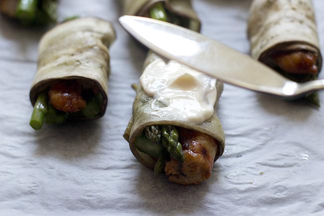 rollitos de berenjena y gambas