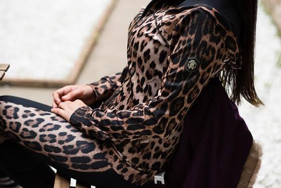 Conjunto de deporte Roberto Cavalli