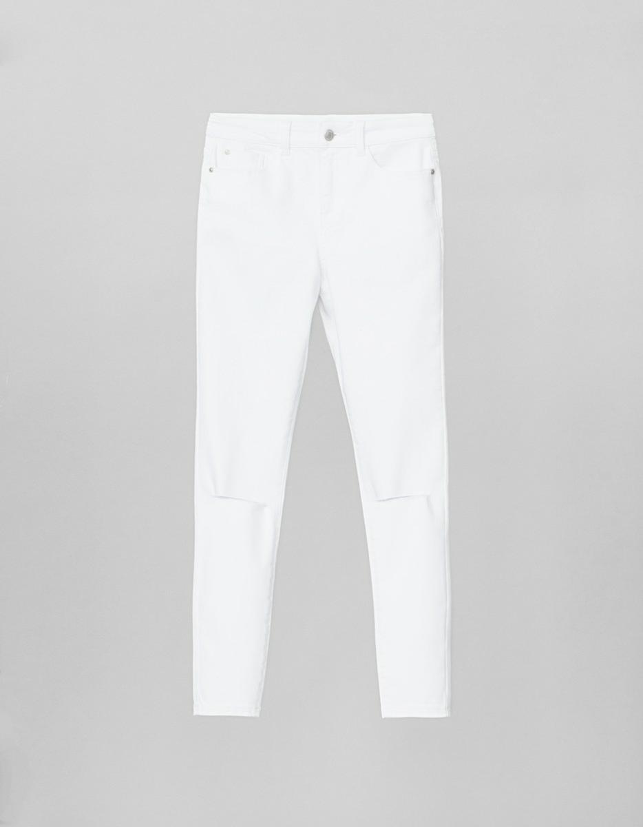 Jean blanco roto de SUITEBLANCO. 25,99€