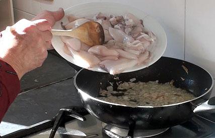 Calamares con Alcachofas38