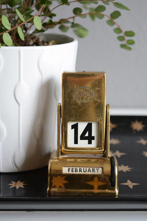 diy_corazon_pared_adhesivo_6