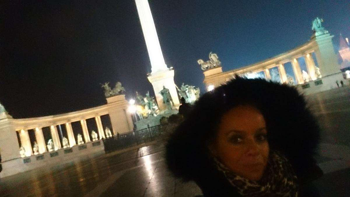 budapest-plazadelosheroesyo