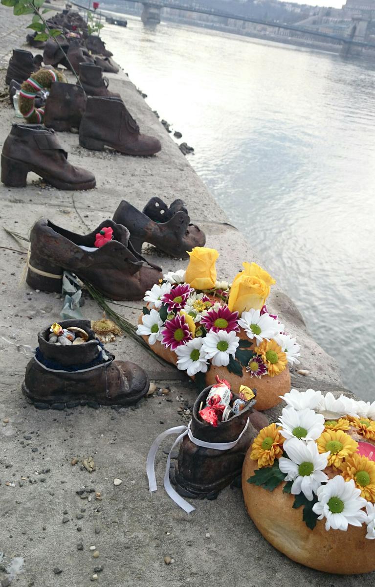 budapest-monumentoaloszapatos1