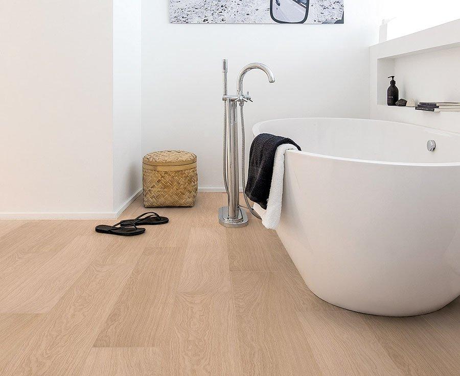 suelos para el cuarto de bano quickstep laminado