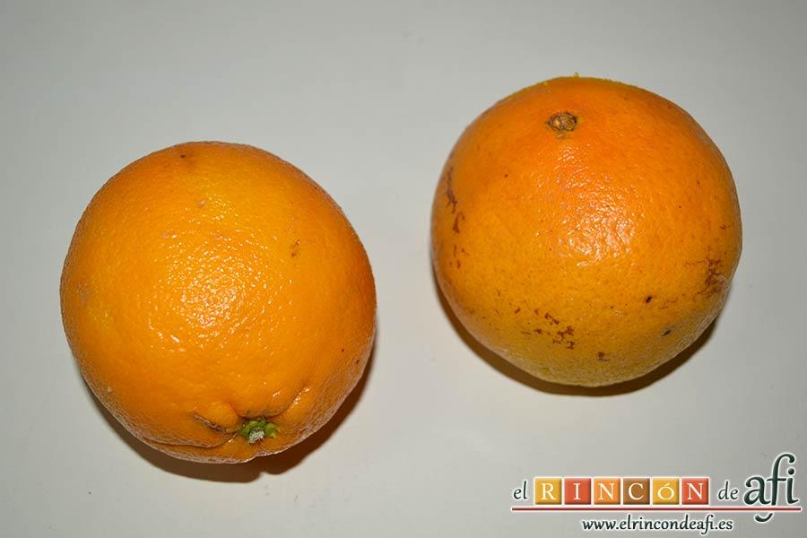 Solomillo de cerdo en salsa de naranjas y jengibre, lavar una de las naranjas