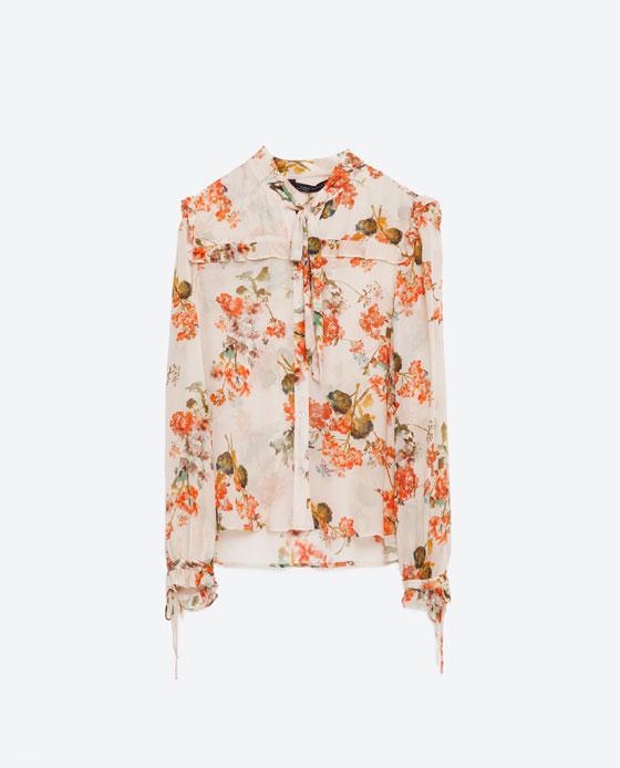 Blusa estampada ZARA 29,95€