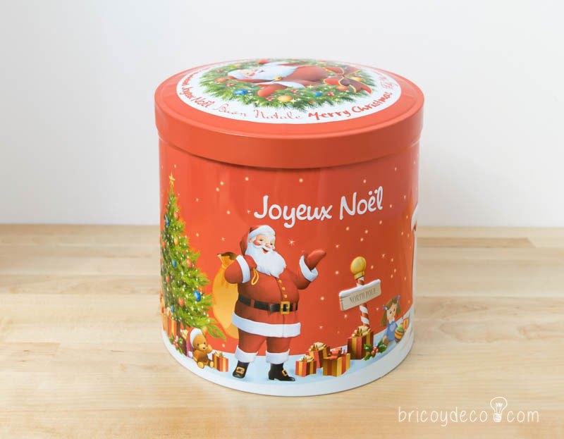 de lata de panettone a caja para los ovillos