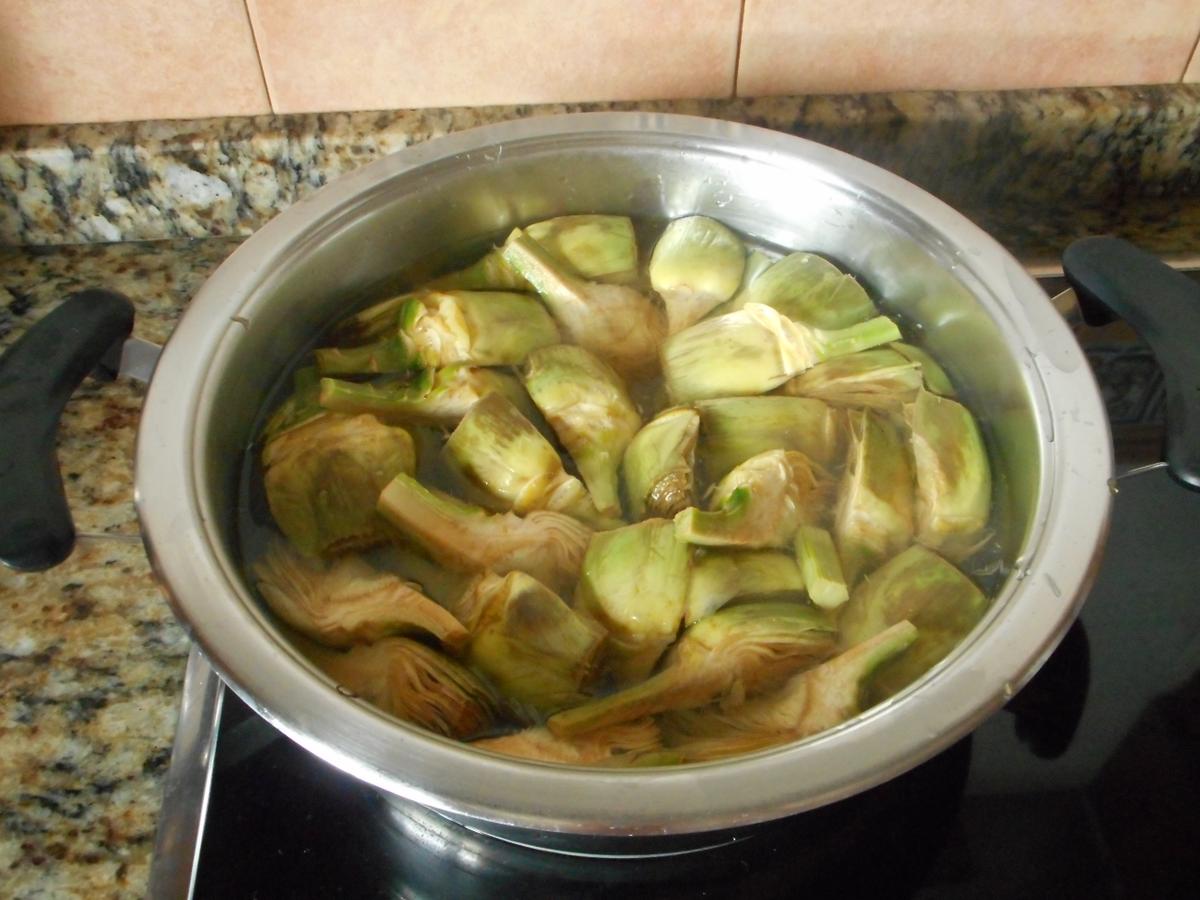 alcahofas salsa de almendras