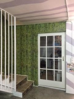 escalera puerta ya terminada