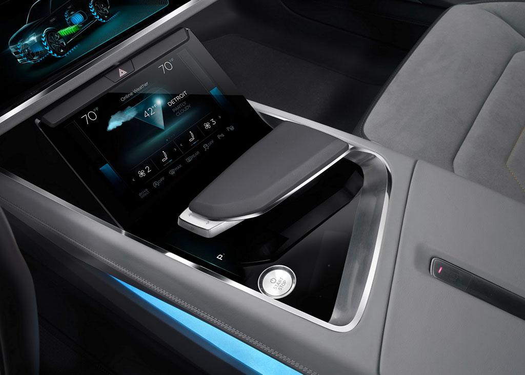 Audi H Tron Quattro Concept interior