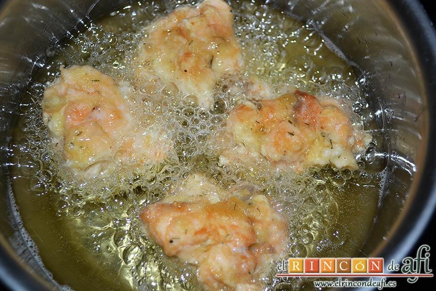 Buñuelos de salmón, 1 minuto por cada lado