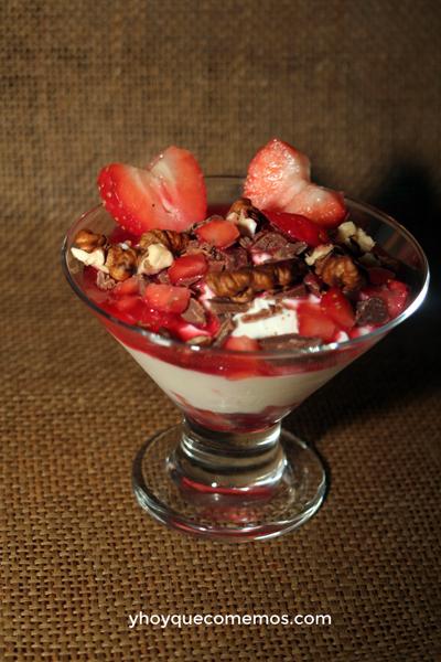 yogur-griego-con-fresas