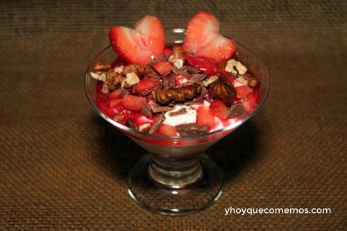 yogur-griego-con-fresas-2