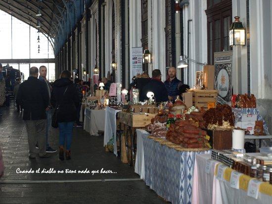 Puestos Gourmet - Anden derecho