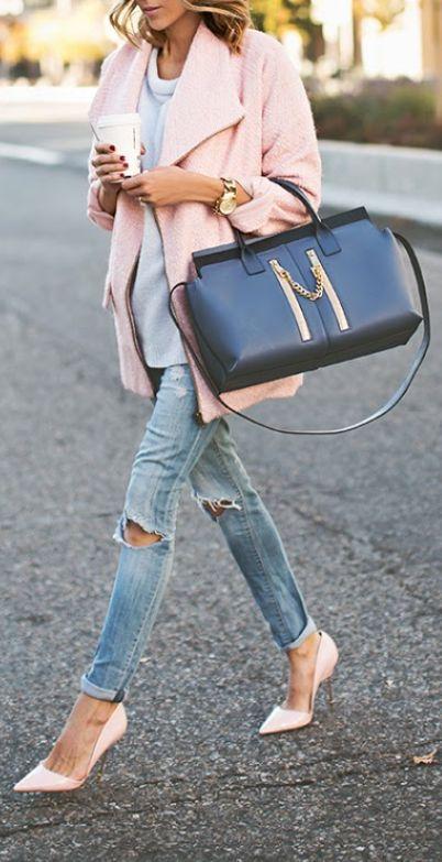 A dusty pink coat and 4 looks | Petite Girl