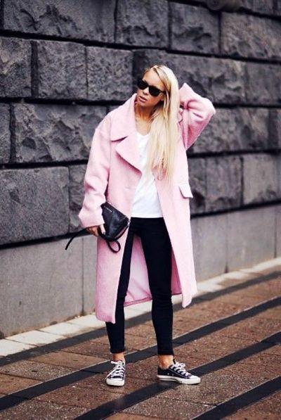 A dusty pink coat and 4 looks | Petite Girl