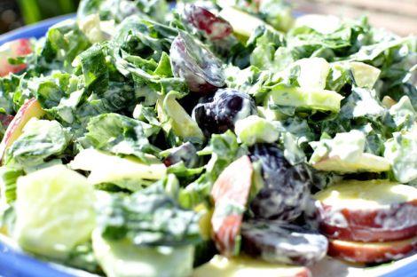 ensalada-de-apio-manzana-y-uvas-08