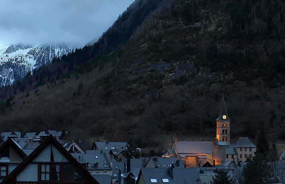 HOMELIFESTYLE-MAGAZINE-Escapada-Valle-de-Aran-Vistas-Habitación-Parador-de-Arties-by-Maria-Algara-Regas