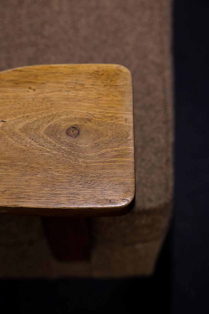 HOMELIFESTYLE-MAGAZINE-Escapada-Valle-de-Aran-Detalle-silla-Parador-de-Arties-by-Maria-Algara-Regas