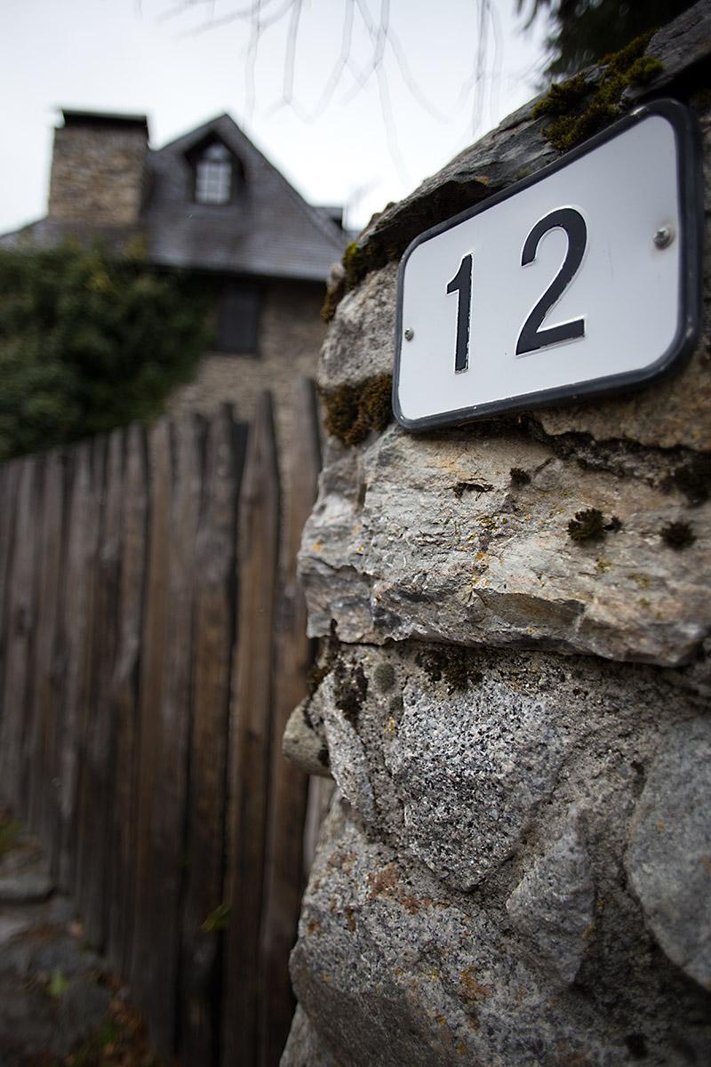 HOMELIFESTYLE-MAGAZINE-Escapada-Valle-de-Aran-Arties-Street-number-by-Maria-Algara-Regas